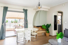Comfort 1BR apt with amazing balcony at Piraeus
